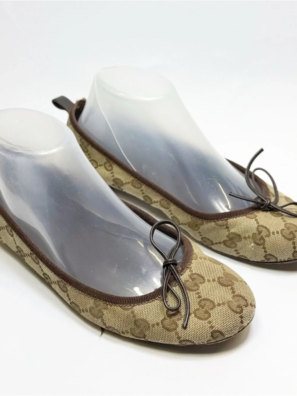 Gucci Beige Monogram Canvas Ballet Flats with Brown Trim size 37.5 - Picture 8 of 11